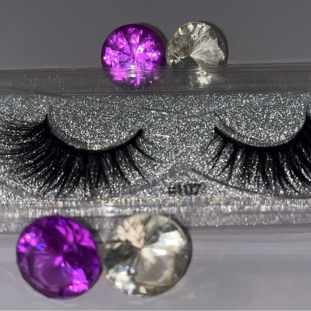 False lashes